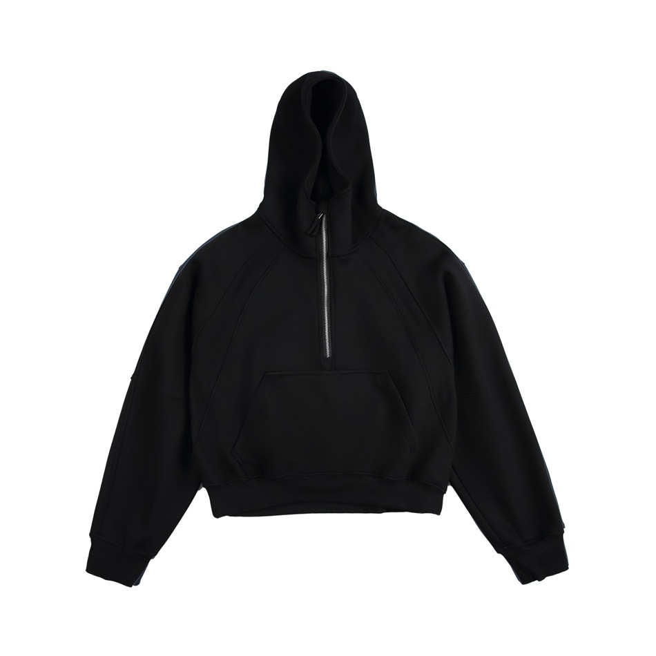 RELAXED HALF-ZIP HOODIE(リラックス ハーフジップフーディ)