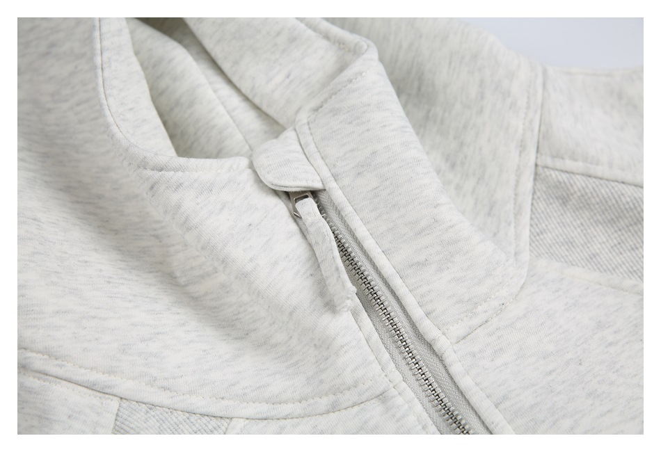 RELAXED HALF-ZIP HOODIE(リラックス ハーフジップフーディ)