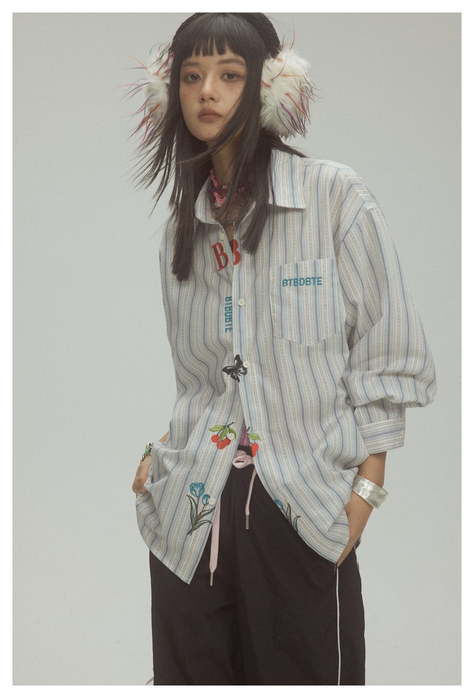 EMBROIDERED STRIPE SHIRT(エンブロイダードストライプシャツ)