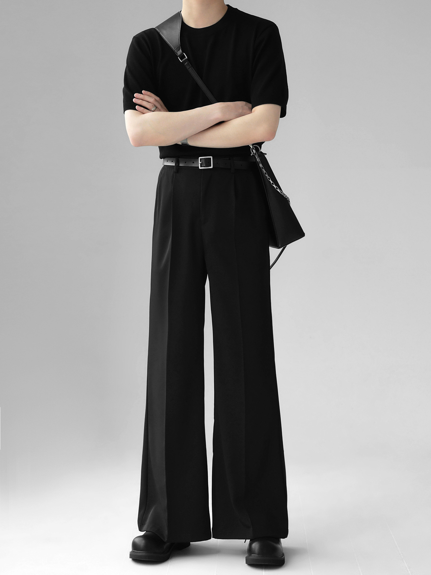WIDE LEG BLACK SLACKS(ワイドレッグ ブラックスラックス)|メンズ