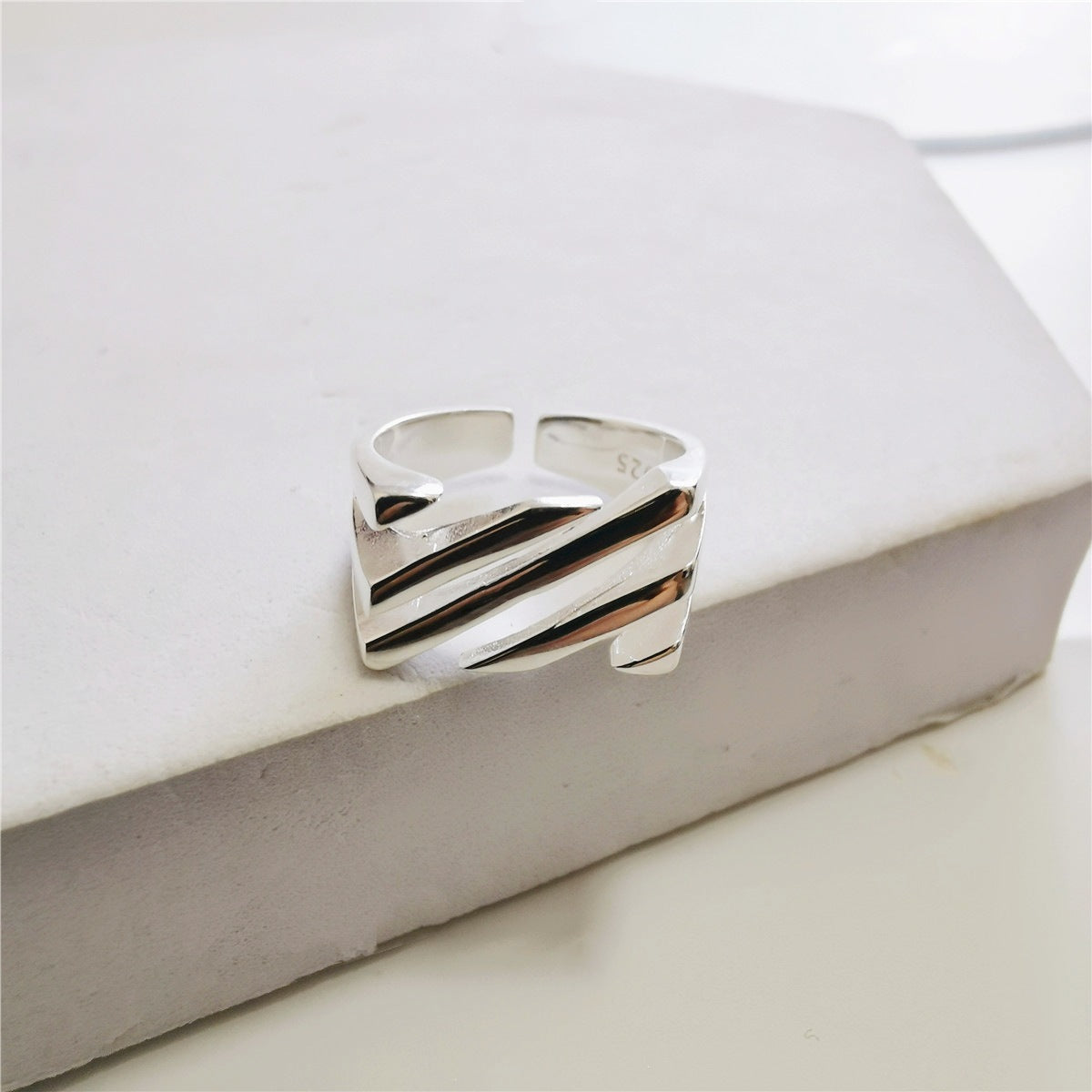 TWILL SQUARE SILVER925 RING-ツイル スクエア シルバー925 リング Mira Gemini