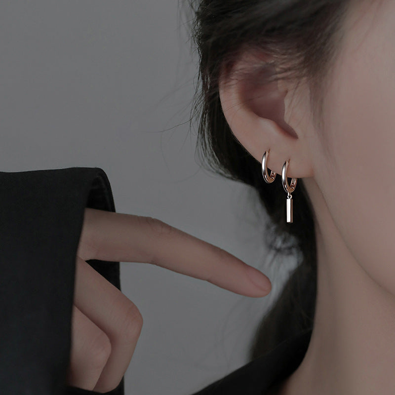 GEOMETRIC LINE BAR EARRINGS(ジオメトリ ラインバー ピアス)