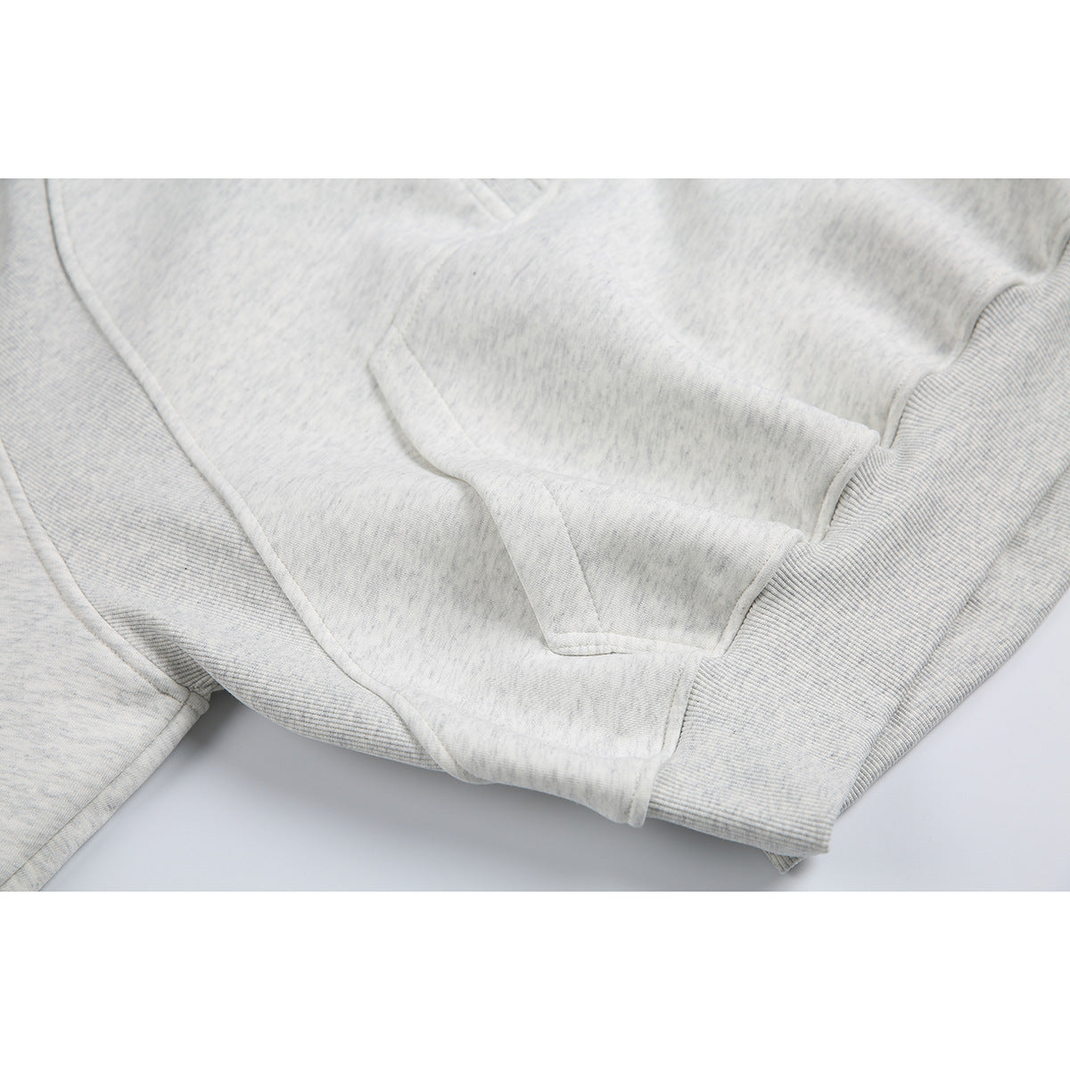 RELAXED HALF-ZIP HOODIE(リラックス ハーフジップフーディ)