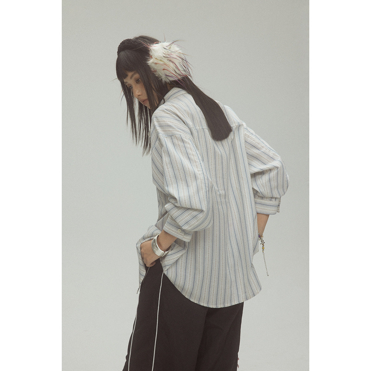 EMBROIDERED STRIPE SHIRT(エンブロイダードストライプシャツ)