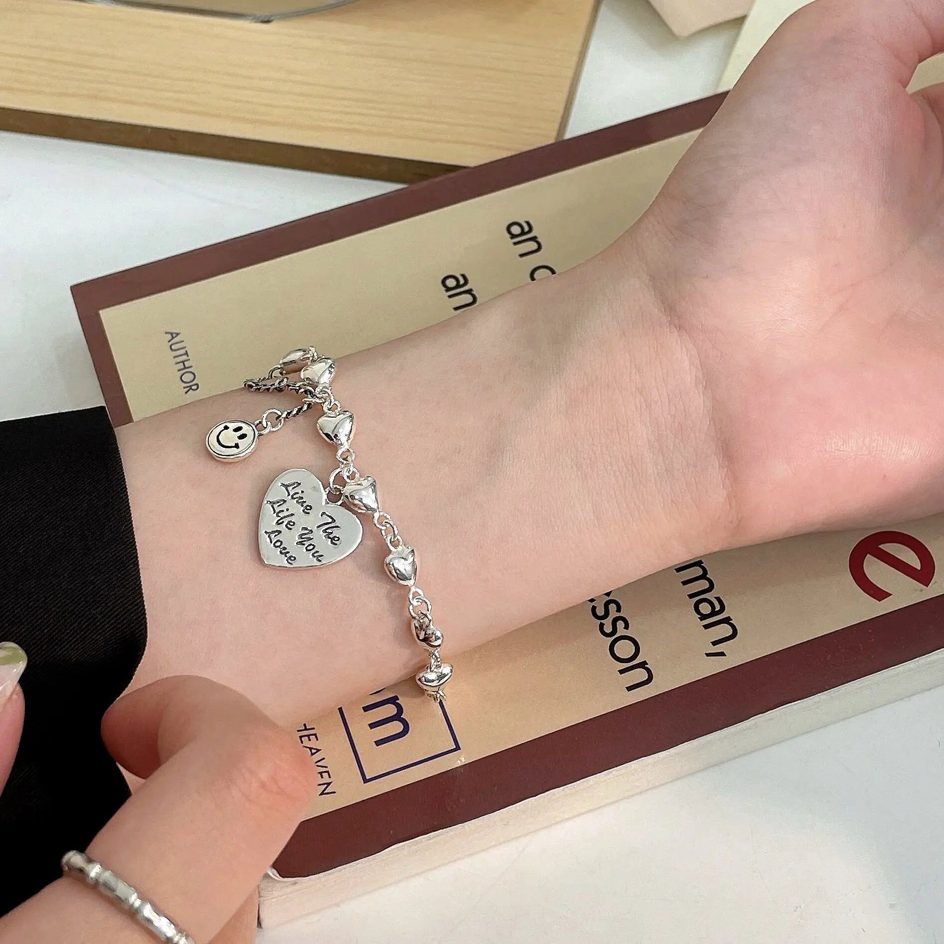 HEART CHARM SILVER BRACELET Mira Gemini